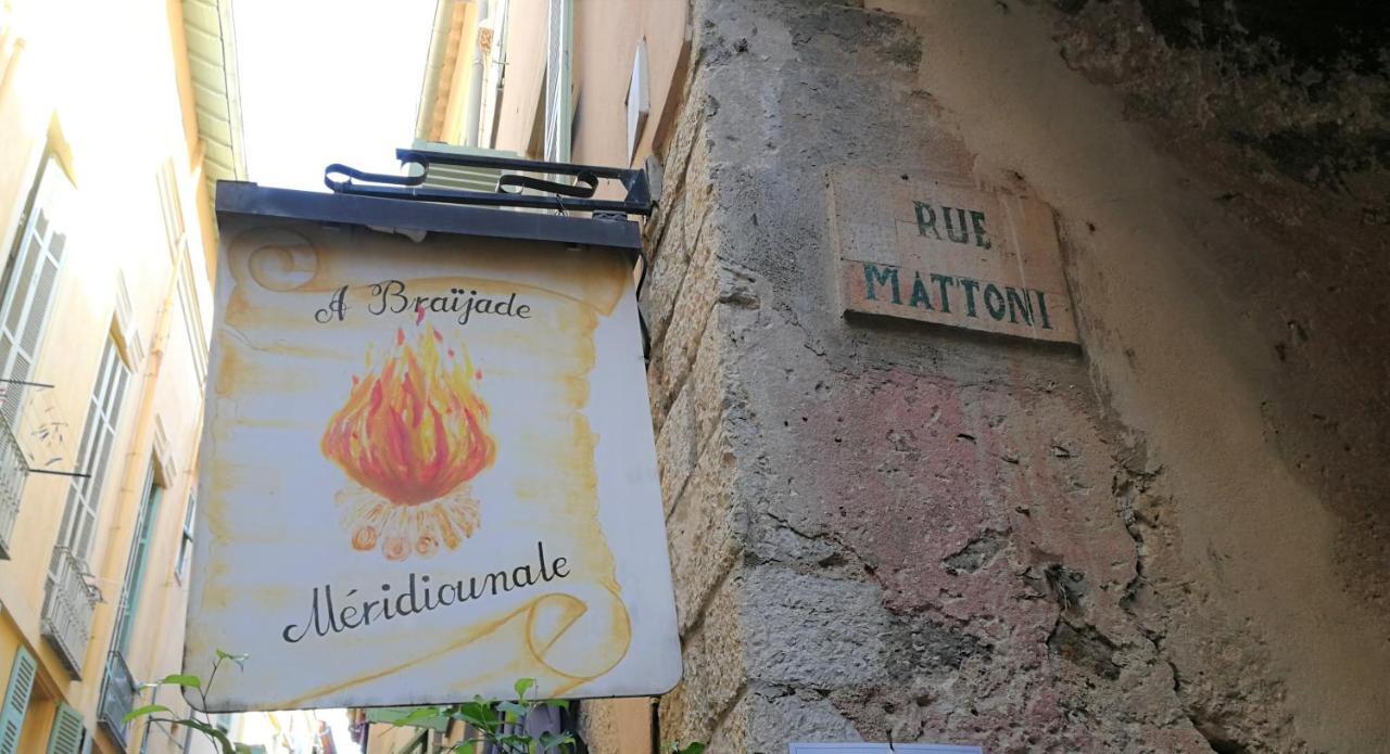 Maison De Ville Typique Mentonnaise エクステリア 写真